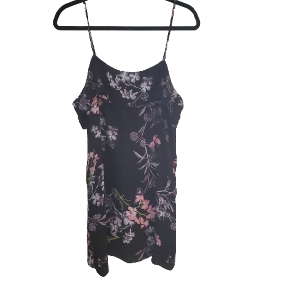 1. State Black Floral Print Cold Shoulder Dress - Picture 3 of 10